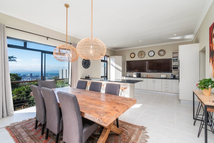 To Let 4 Bedroom Property for Rent in Oranjezicht Western Cape